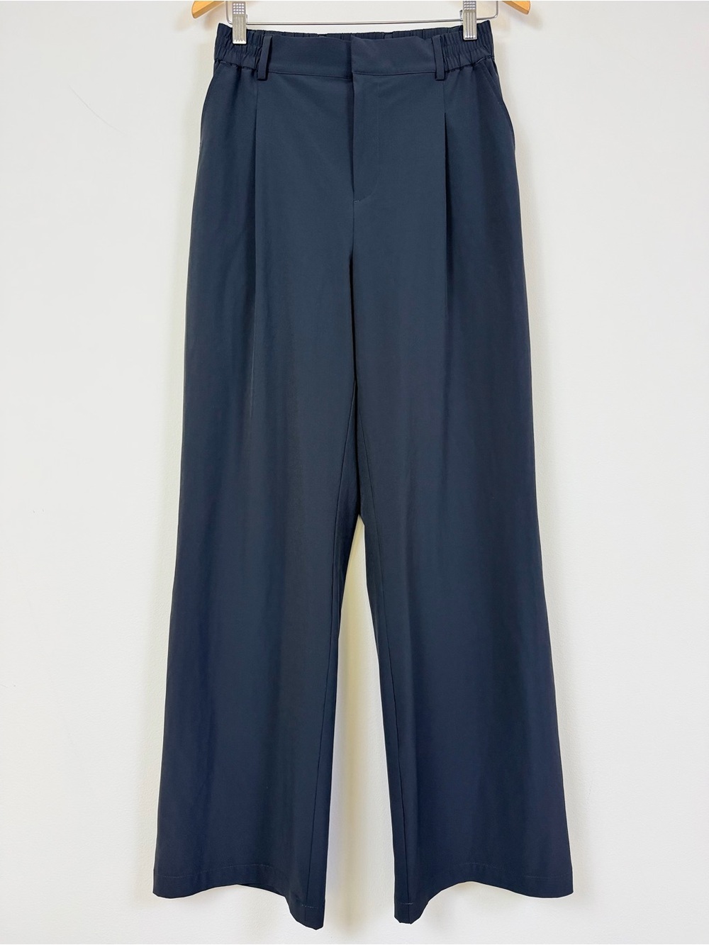 ALO High-Waist Wide Leg Pursuit Trouser Dark Gray Regular